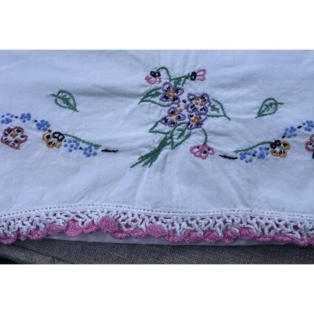 Vintage Hand Embroidered White Cotton Pillow Cover 27x20